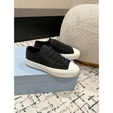 Prada Low Shoes